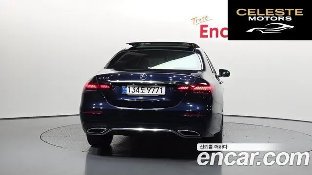 MERCEDES AMG E-Classe W213 E350 4MATIC AMG Line 2022 — photo 4 sur 34