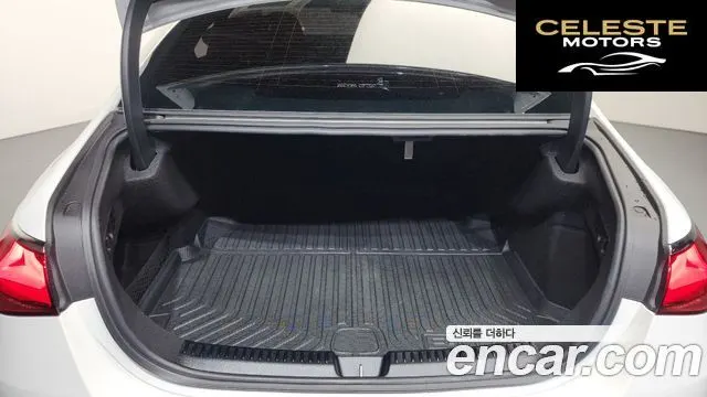 MERCEDES AMG E-Classe W214 E300 4MATIC AMG Line 2024 — photo 22 sur 33