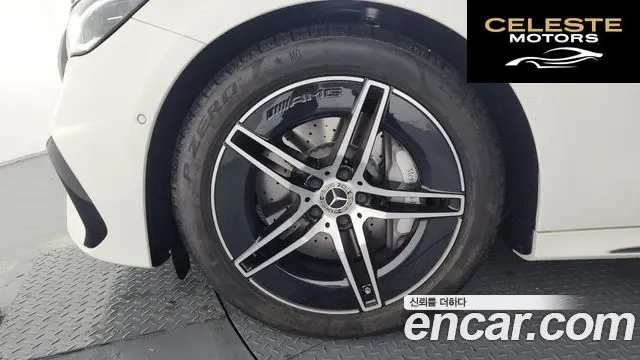 MERCEDES AMG E-Classe W214 E300 4MATIC AMG Line 2024 — photo 4 sur 33