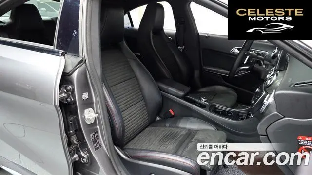 MERCEDES AMG CLA-Classe C117 CLA250 4MATIC AMG Line 2018 — photo 15 sur 27