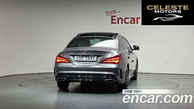 MERCEDES AMG CLA-Classe C117 CLA250 4MATIC AMG Line 2018 — photo 3 sur 27