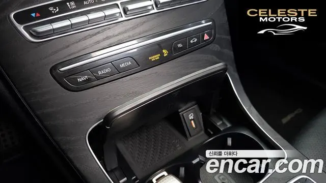 MERCEDES AMG C-Classe W205 C220 d 4MATIC AMG Line 2019 — photo 29 sur 30