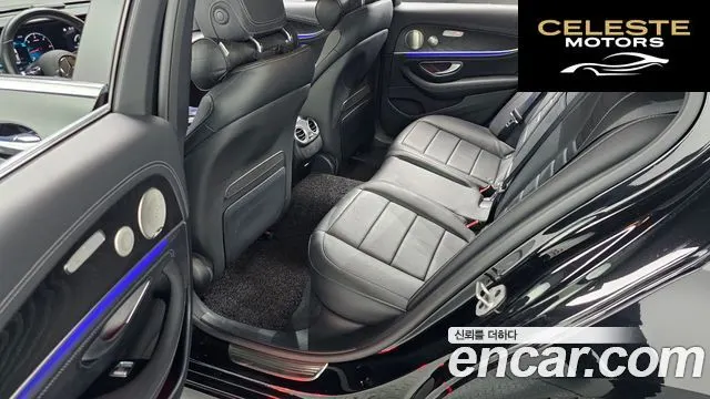 MERCEDES AMG E-Classe W213 E220d 4MATIC AMG Line 2022 — photo 17 sur 32