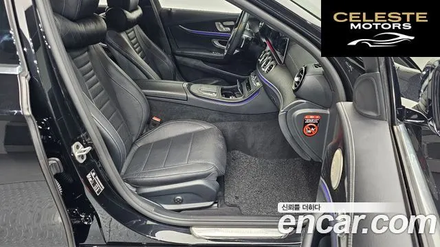 MERCEDES AMG E-Classe W213 E220d 4MATIC AMG Line 2022 — photo 18 sur 32