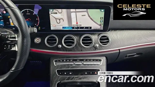 MERCEDES AMG E-Classe W213 E220d 4MATIC AMG Line 2022 — photo 22 sur 32