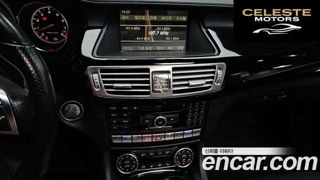 MERCEDES AMG CLS-Classe W218 CLS63 AMG 2012 — photo 13 sur 20