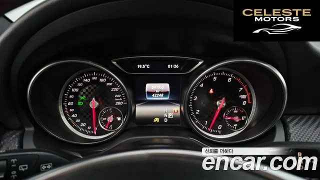 MERCEDES AMG A-Classe W176 A200 AMG Line 2018 — photo 11 sur 30