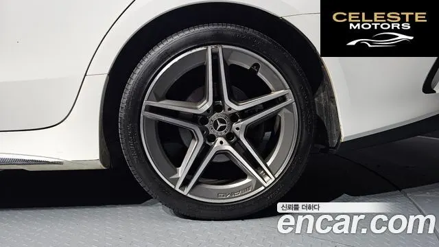 MERCEDES AMG CLS-Classe C257 CLS300d AMG Line 2019 — photo 7 sur 33
