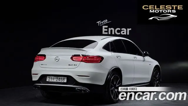 MERCEDES AMG GLC-Classe X253 AMG GLC43 4MATIC Coupé 2018 — photo 2 sur 30