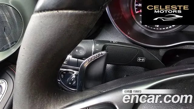 MERCEDES AMG GLC-Classe X253 AMG GLC43 4MATIC Coupé 2018 — photo 30 sur 30