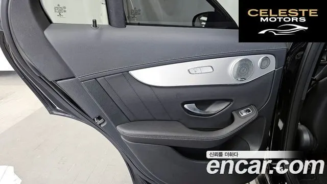 MERCEDES AMG GLC-Classe X253 GLC300 4MATIC AMG Line 2019 — photo 15 sur 33