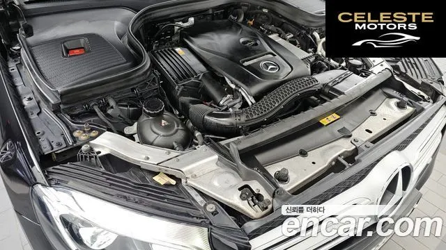 MERCEDES AMG GLC-Classe X253 GLC300 4MATIC AMG Line 2019 — photo 6 sur 33