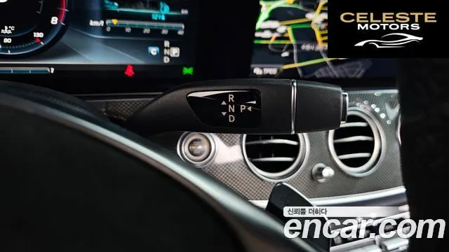 MERCEDES AMG E-Classe W213 E300 4MATIC AMG Line 2017 — photo 12 sur 35