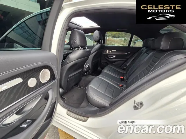 MERCEDES AMG E-Classe W213 E220d 4MATIC AMG Line 2022 — photo 18 sur 25