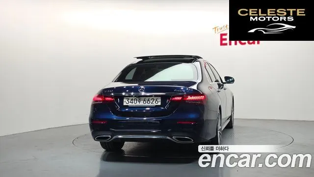 MERCEDES AMG E-Classe W213 E350 4MATIC AMG Line Edition 2021 — photo 4 sur 30