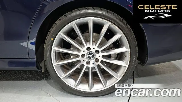 MERCEDES AMG E-Classe W213 E350 4MATIC AMG Line Edition 2021 — photo 7 sur 30