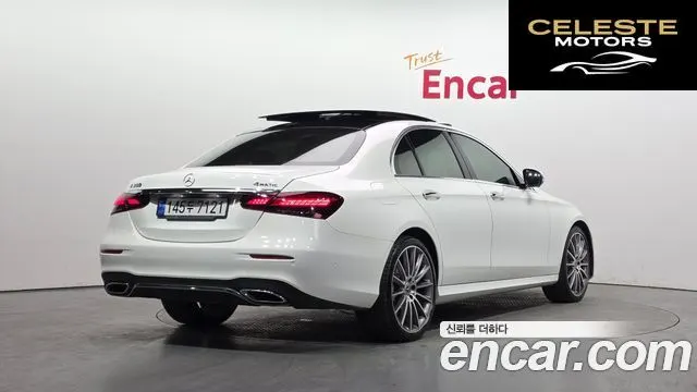 MERCEDES AMG E-Classe W213 E350 4MATIC AMG Line 2022 — photo 2 sur 33