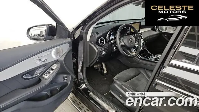 MERCEDES AMG GLC-Classe X253 GLC300 4MATIC AMG Line 2019 — photo 13 sur 33