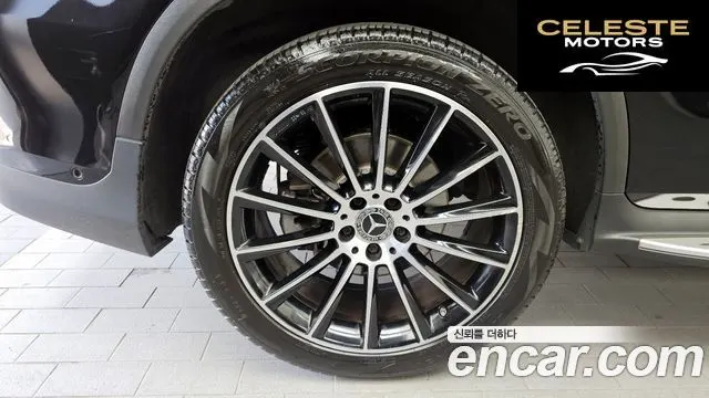 MERCEDES AMG GLC-Classe X253 GLC300 4MATIC AMG Line 2019 — photo 5 sur 33