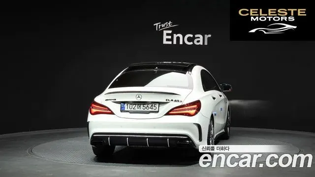 MERCEDES AMG CLA-Classe C117 CLA45 AMG 4MATIC 2018 — photo 4 sur 32