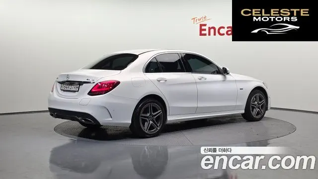 MERCEDES AMG C-Classe W205 C300e 4MATIC AMG Line 2020 — photo 2 sur 34