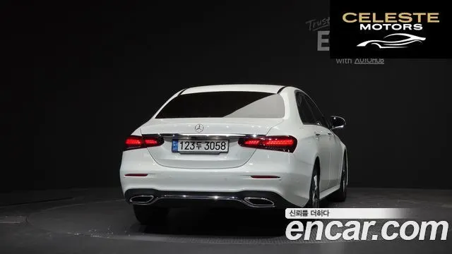 MERCEDES AMG E-Classe W213 E250 AMG Line 2023 — photo 4 sur 33