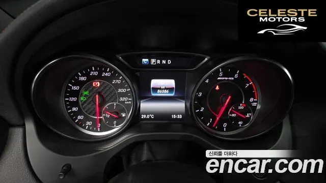 MERCEDES AMG CLA-Classe C117 CLA45 AMG 4MATIC 2018 — photo 11 sur 32