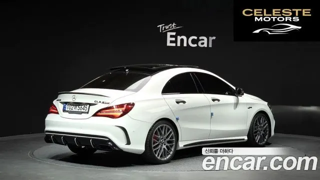 MERCEDES AMG CLA-Classe C117 CLA45 AMG 4MATIC 2018 — photo 2 sur 32