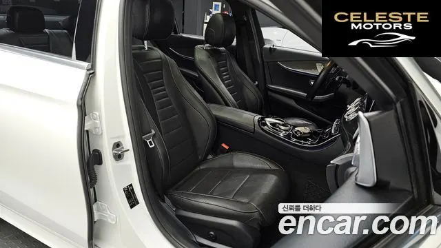 MERCEDES AMG E-Classe W213 E300 4MATIC AMG Line 2020 — photo 12 sur 31