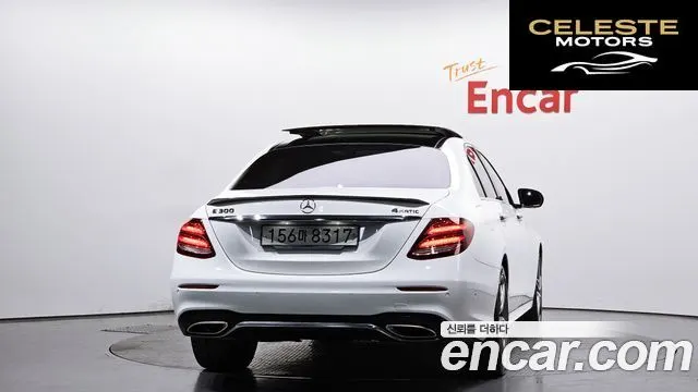 MERCEDES AMG E-Classe W213 E300 4MATIC AMG Line 2020 — photo 3 sur 31