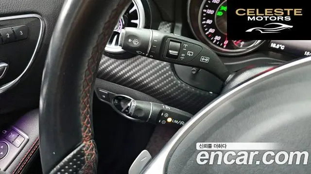 MERCEDES AMG A-Classe W176 A45 AMG 4MATIC 2017 — photo 28 sur 30