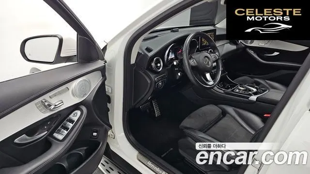 MERCEDES AMG GLC-Classe X253 GLC300 4MATIC AMG Line 2019 — photo 10 sur 20