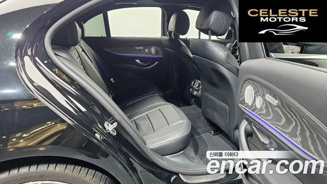 MERCEDES AMG E-Classe W213 E350 4MATIC AMG Line 2021 — photo 11 sur 20