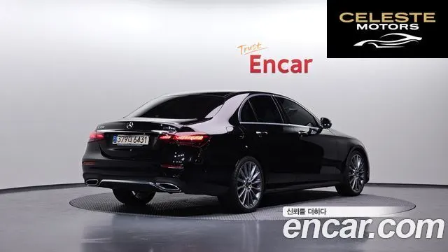 MERCEDES AMG E-Classe W213 E350 4MATIC AMG Line 2021 — photo 2 sur 20