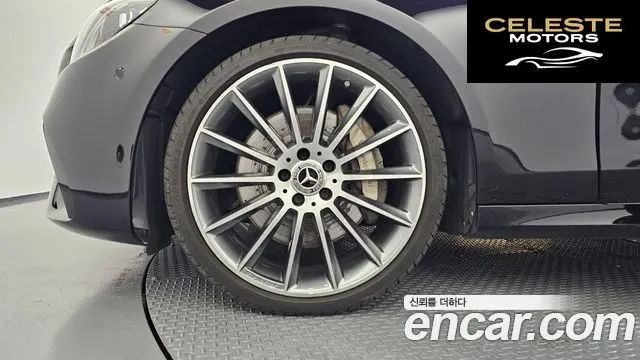 MERCEDES AMG E-Classe W213 E350 4MATIC AMG Line 2021 — photo 5 sur 20