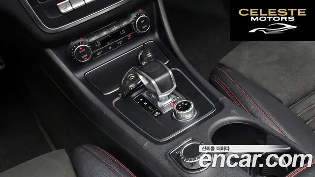 MERCEDES AMG CLA-Classe C117 CLA45 AMG 4MATIC 2018 — photo 11 sur 30