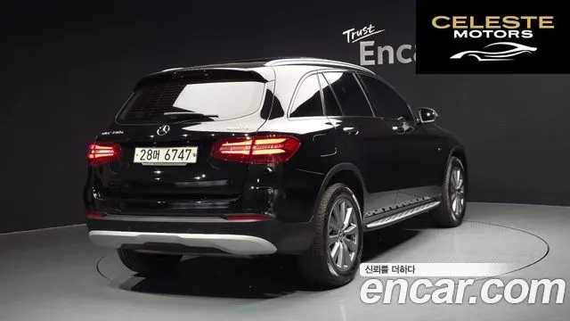 MERCEDES AMG GLC-Classe X253 GLC350e 4MATIC AMG Line 2019 — photo 2 sur 37