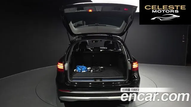 MERCEDES AMG GLC-Classe X253 GLC350e 4MATIC AMG Line 2019 — photo 26 sur 37