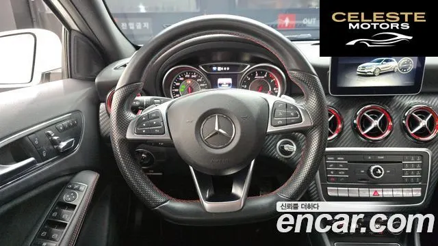 MERCEDES AMG A-Classe W176 A45 AMG 4MATIC 2017 — photo 13 sur 20
