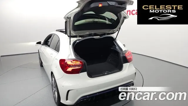 MERCEDES AMG A-Classe W176 A45 AMG 4MATIC 2017 — photo 20 sur 20