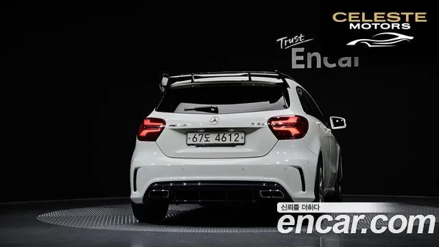 MERCEDES AMG A-Classe W176 A45 AMG 4MATIC 2017 — photo 4 sur 20