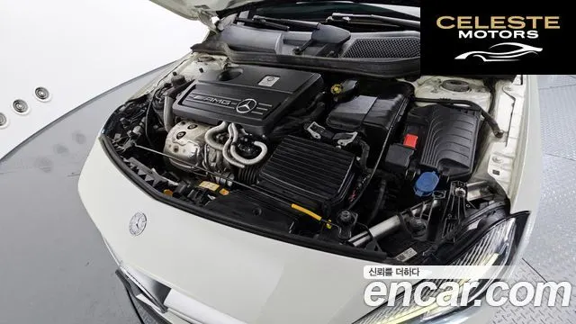 MERCEDES AMG A-Classe W176 A45 AMG 4MATIC 2017 — photo 6 sur 20