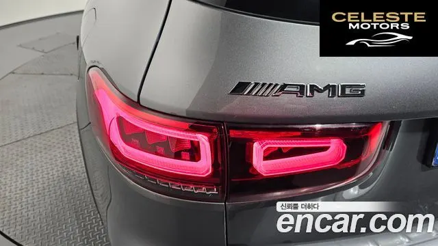 MERCEDES AMG GLB-Classe X247 AMG GLB35 4MATIC 2021 — photo 9 sur 32