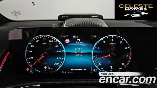 MERCEDES AMG GLB-Classe X247 AMG GLB35 4MATIC 2021 — photo 11 sur 32