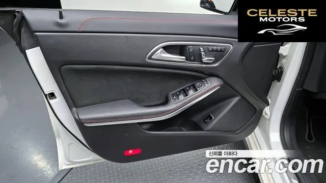 MERCEDES AMG CLA-Classe C117 CLA45 AMG 4MATIC 2018 — photo 13 sur 30