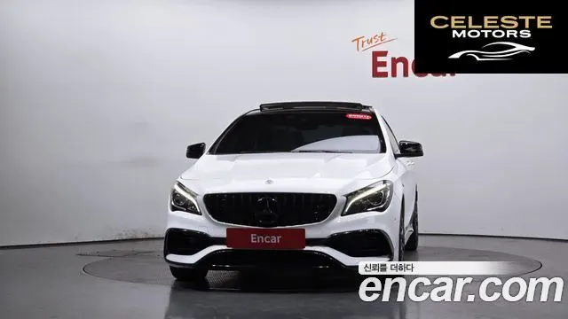 MERCEDES AMG CLA-Classe C117 CLA45 AMG 4MATIC 2018 — photo 2 sur 30