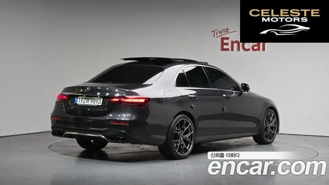 MERCEDES AMG E-Classe W213 E350 4MATIC AMG Line Edition 2021 — photo 2 sur 35