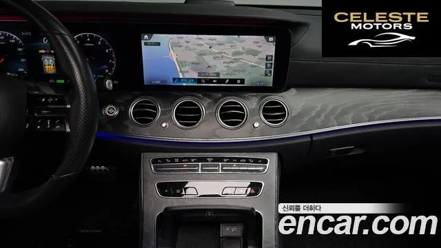 MERCEDES AMG E-Classe W213 E350 4MATIC AMG Line Edition 2021 — photo 20 sur 35