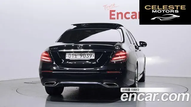 MERCEDES AMG E-Classe W213 E300 AMG Line 2017 — photo 4 sur 26