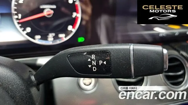 MERCEDES AMG E-Classe W213 E300 AMG Line 2019 — photo 9 sur 20
